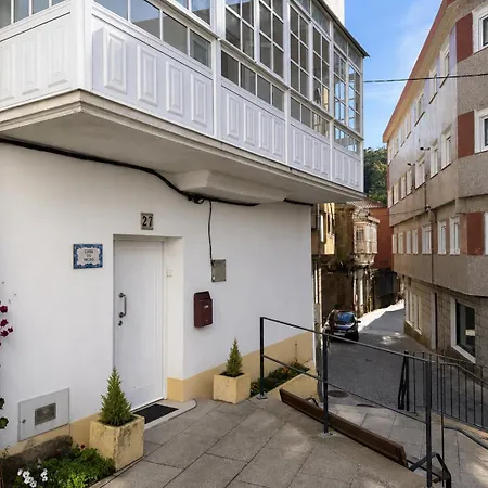 Casa Do Medio * Corcubión