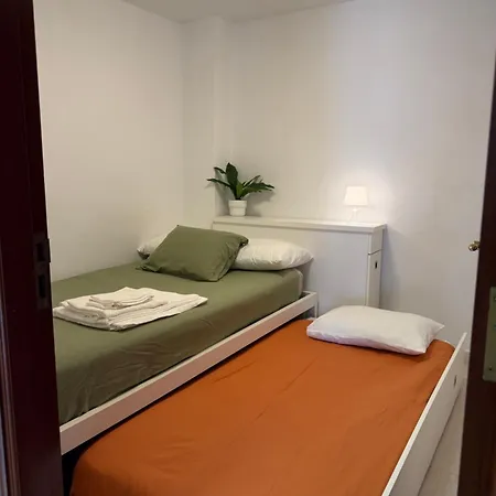 Casa Do Medio *